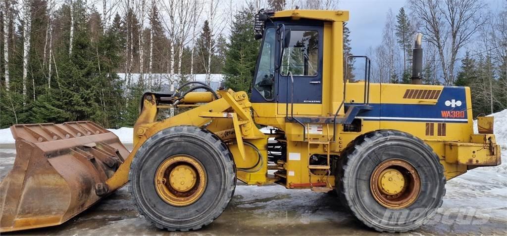 Komatsu WA380 Φορτωτές με λάστιχα (Τροχοφόροι)