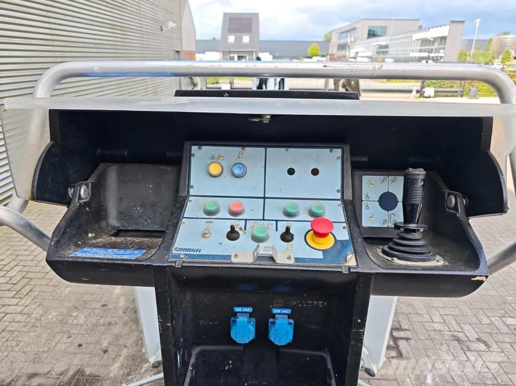 Dino 135T Εναέριες πλατφόρμες τοποθετημένες σε ρυμούλκα