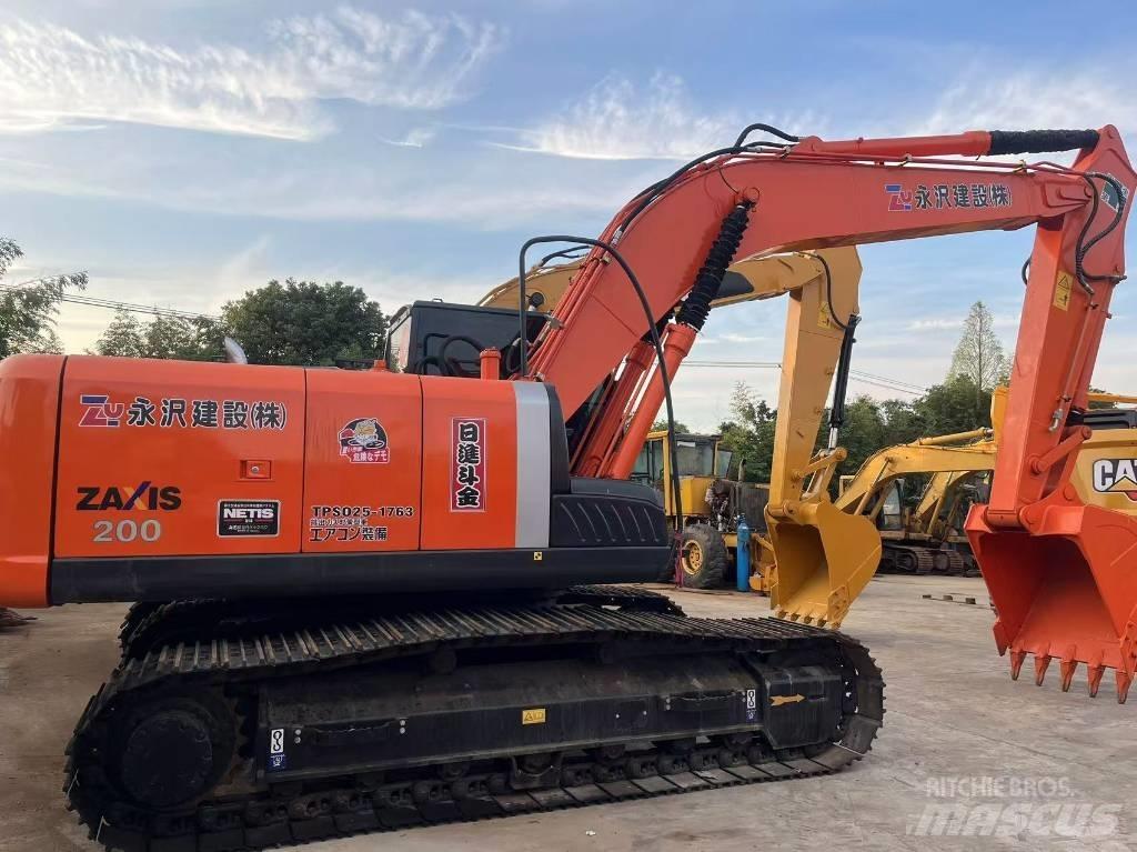Hitachi ZX 200 Εκσκαφείς με ερπύστριες