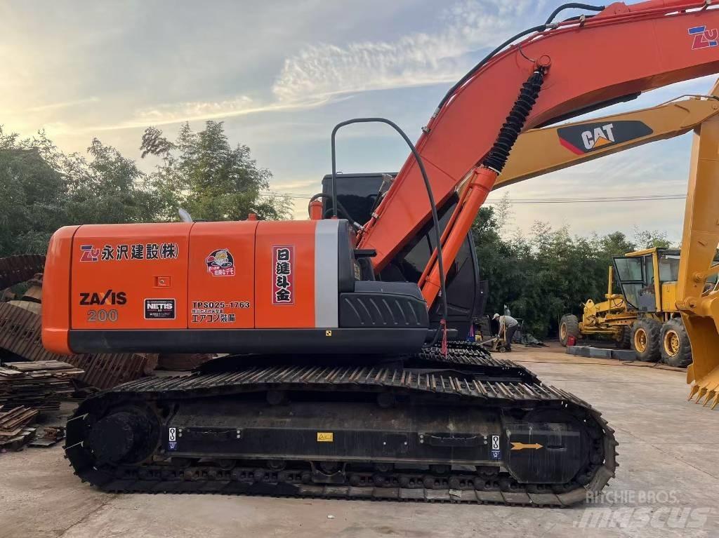 Hitachi ZX 200 Εκσκαφείς με ερπύστριες