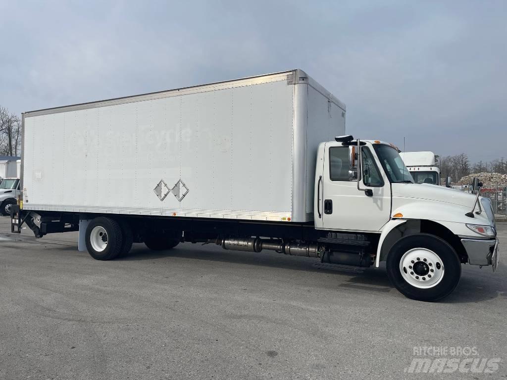 International 4300 Φορτηγά Κόφα