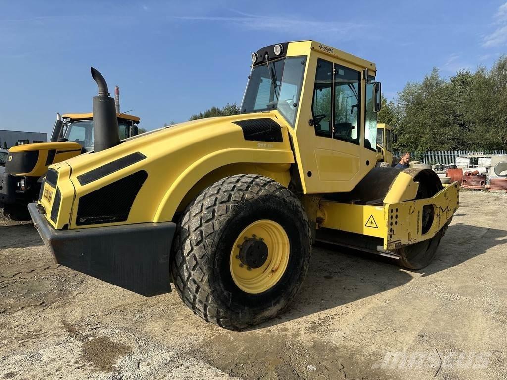 Bomag BW213-DH4 Οδοστρωτήρες μονού κυλίνδρου
