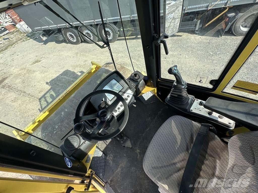 Bomag BW213-DH4 Οδοστρωτήρες μονού κυλίνδρου