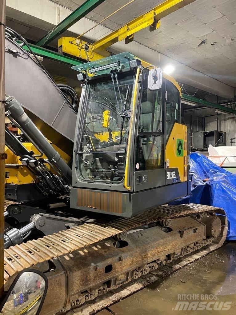 Volvo ECR 235 E Εκσκαφείς με ερπύστριες