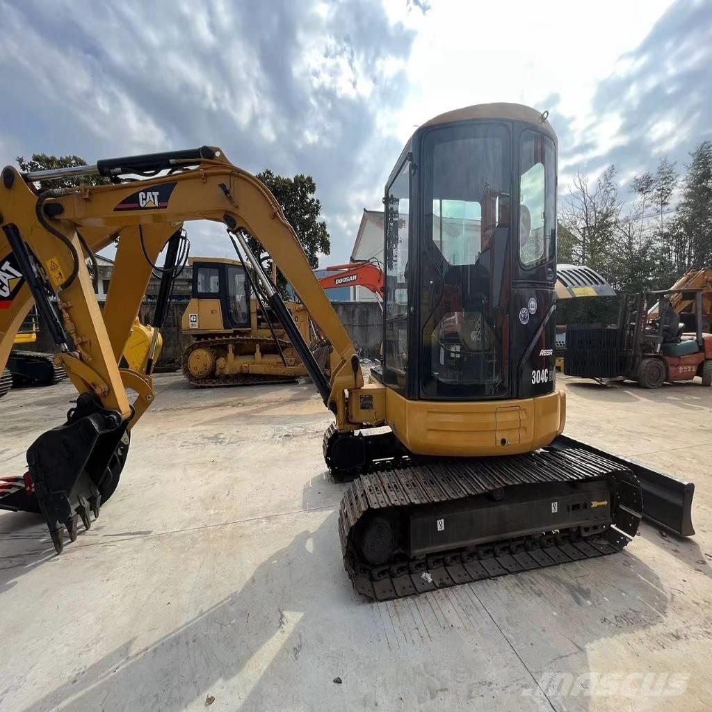 CAT 304 C Εκσκαφάκι (διαβολάκι) < 7t