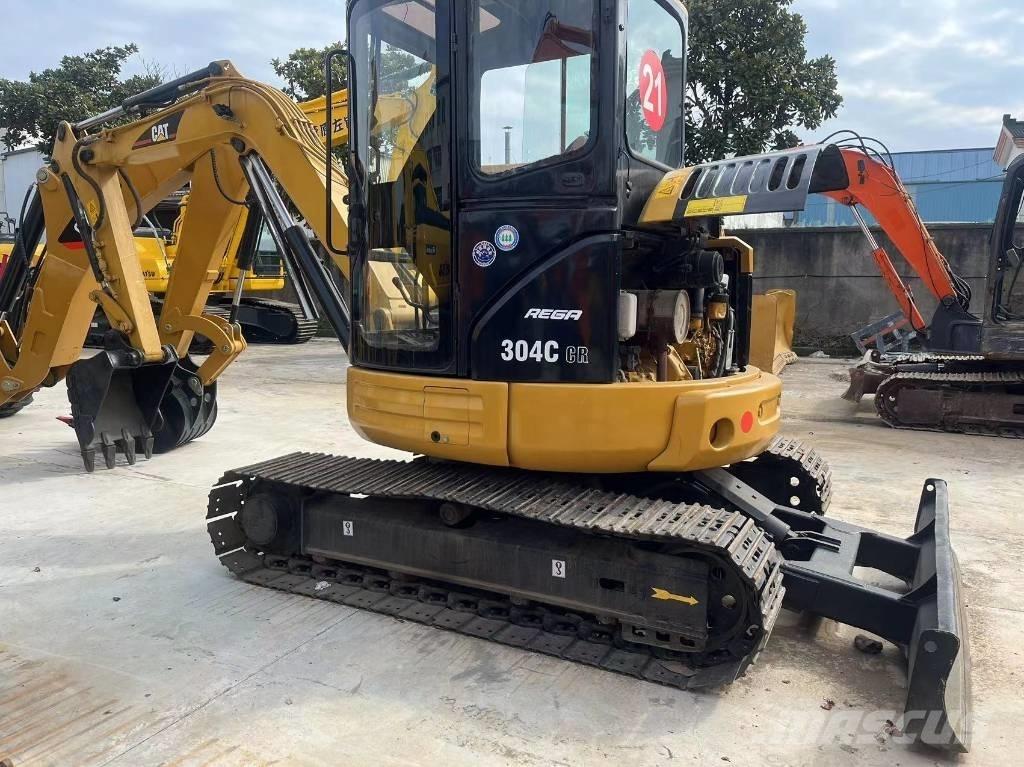 CAT 304 C Εκσκαφάκι (διαβολάκι) < 7t