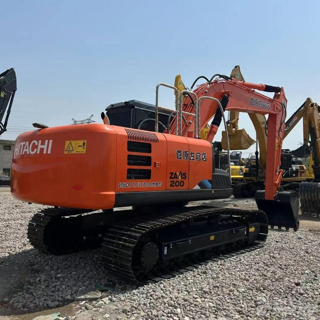 Hitachi 200-3 Εκσκαφείς με ερπύστριες