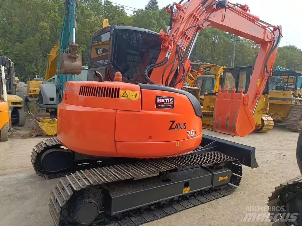 Hitachi ZX 75 Μίνι εκσκαφείς 7t - 12t