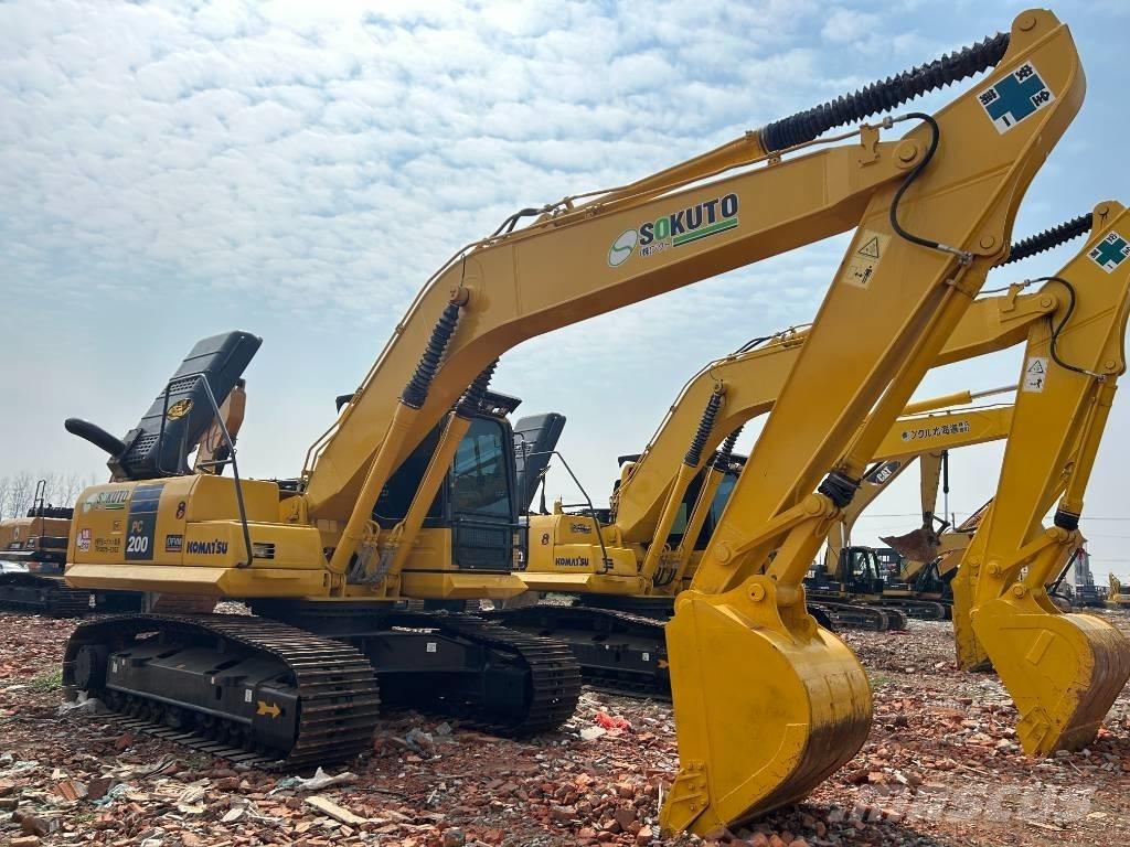 Komatsu PC 200-8 Εκσκαφείς με ερπύστριες