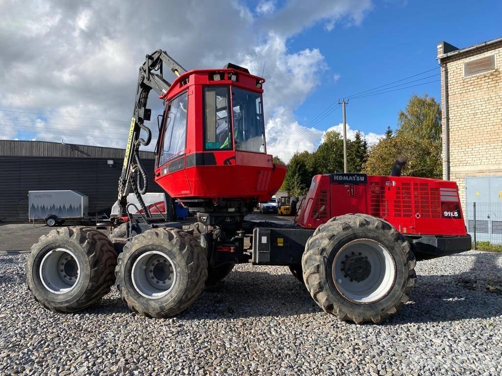 Komatsu 911.5 Θεριζοαλωνιστικές μηχανές