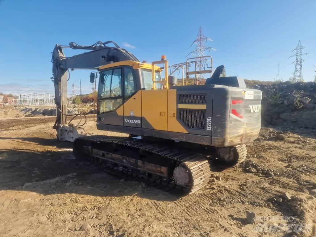 Volvo EC 220 E Εκσκαφείς με ερπύστριες