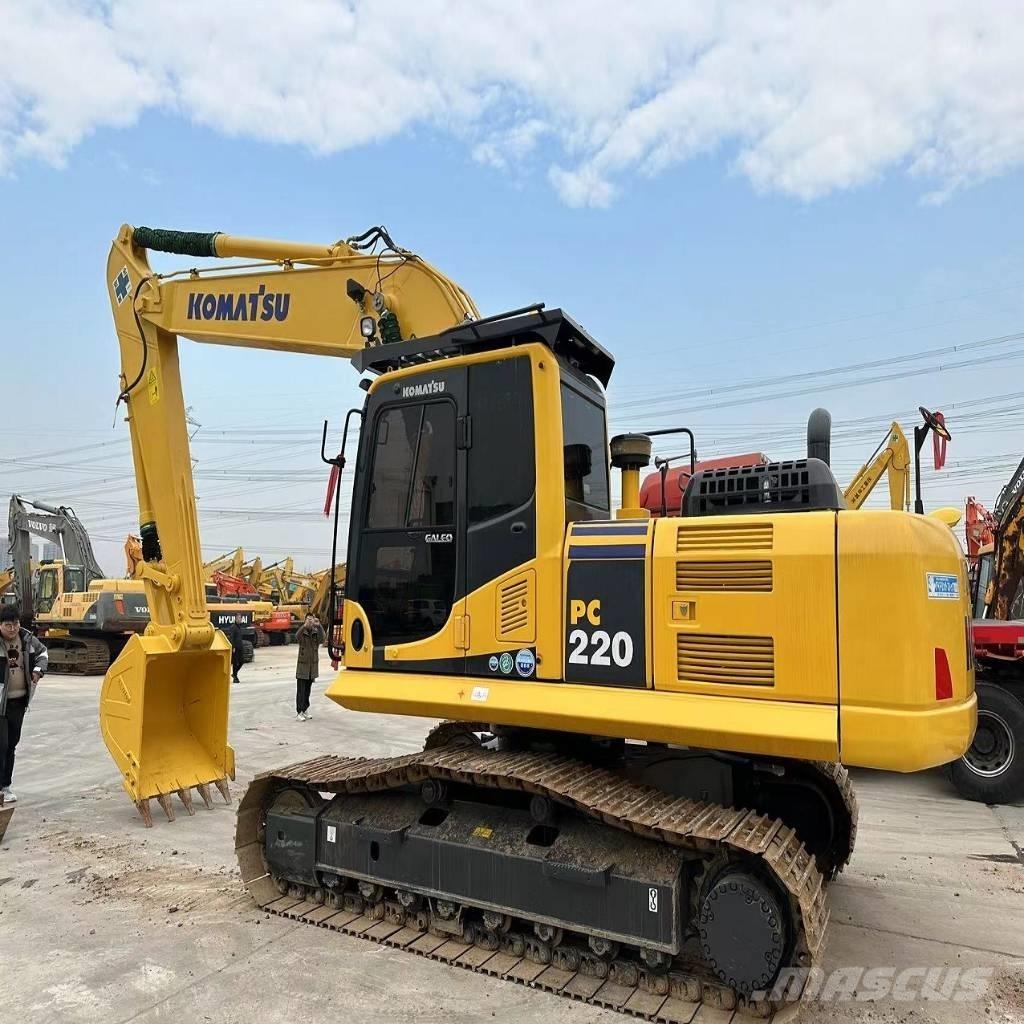 Komatsu PC 220-8 Εκσκαφείς με ερπύστριες