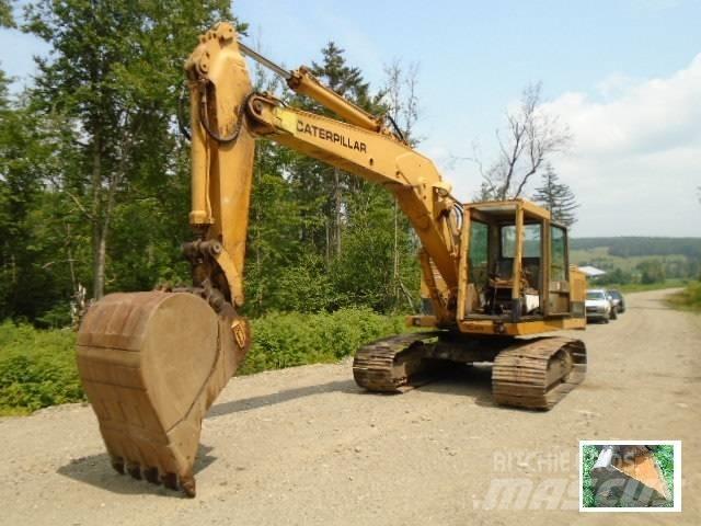 CAT 215 Εκσκαφείς με ερπύστριες
