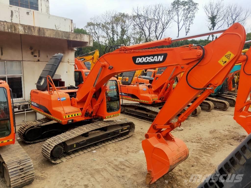 Doosan DH220LC-7 Εκσκαφείς με ερπύστριες