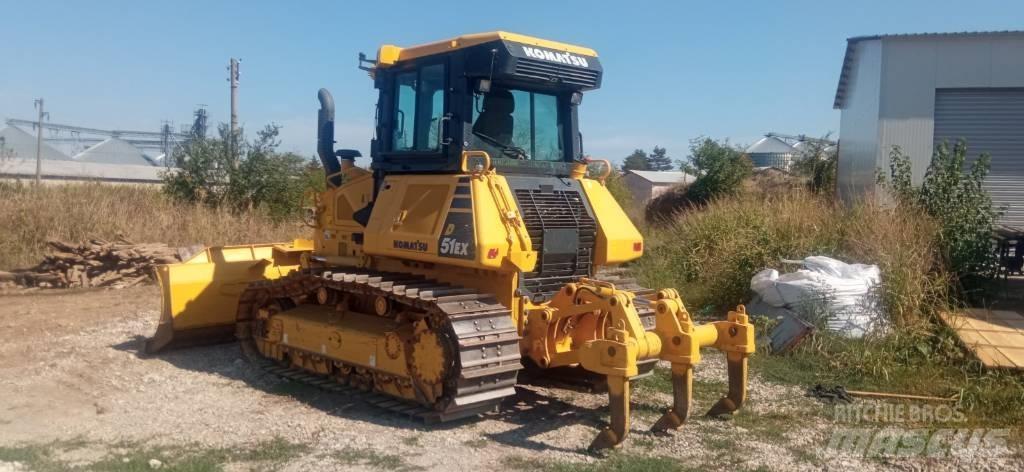 Komatsu D51EX-24 Μπουλντόζες με ερπύστριες