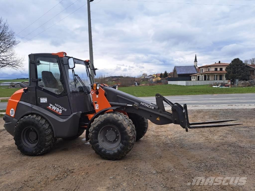 Hitachi ZW 95-6 Φορτωτές με λάστιχα (Τροχοφόροι)