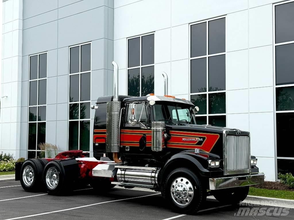 Western Star 4900 SF Τράκτορες