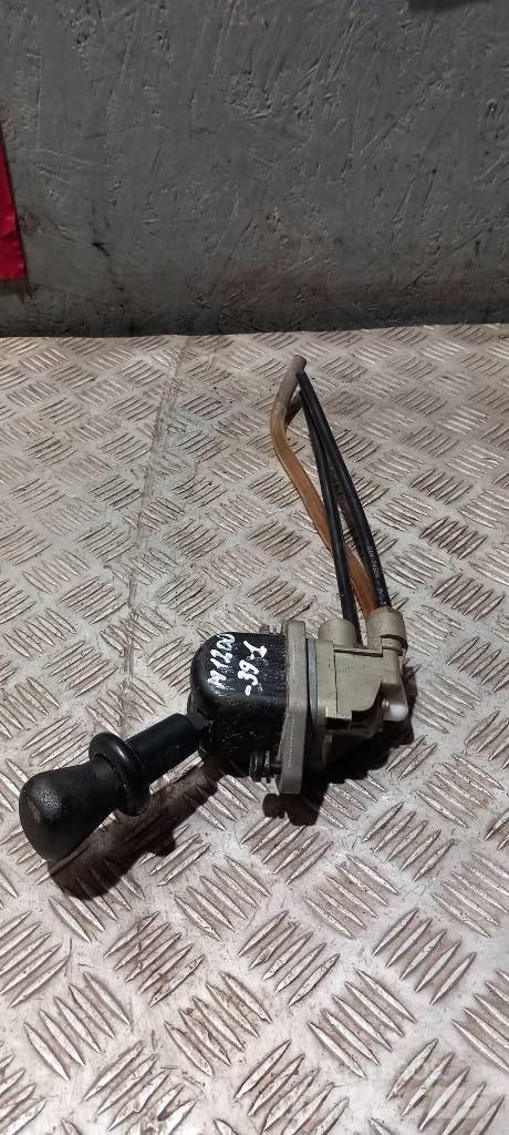 MAN TGA    81523156185 Καμπίνες και εσωτερικό