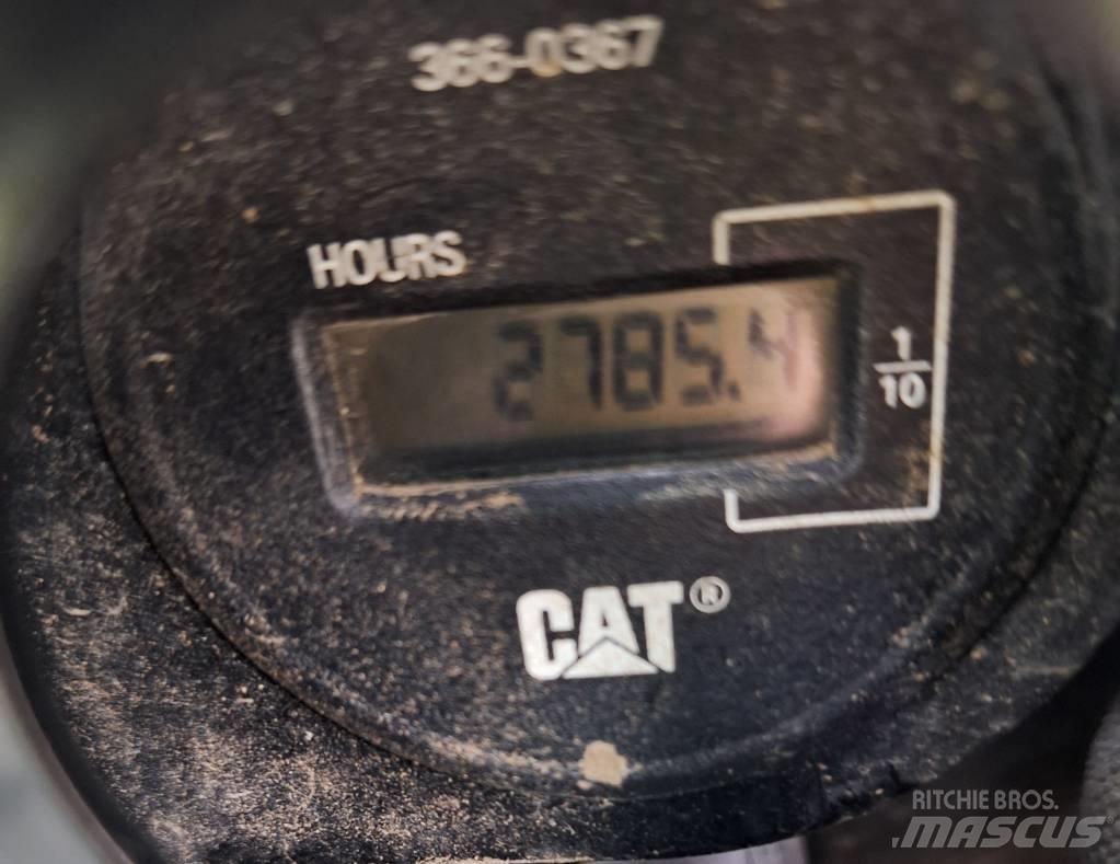 CAT 305 E2 + Powertilt Εκσκαφάκι (διαβολάκι) < 7t