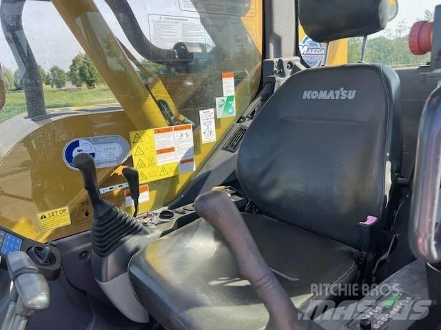 Maeda LC 785 Γερανοί με ερπύστριες