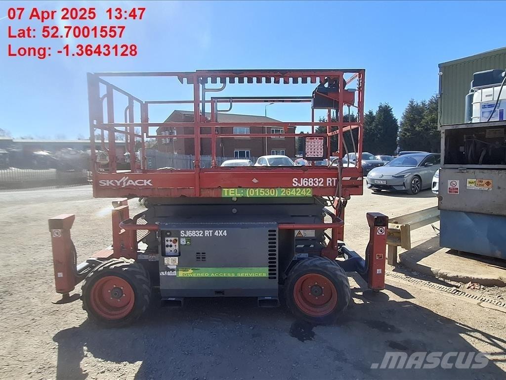 SkyJack SJ 6832 RT Ανυψωτήρες ψαλιδωτής άρθρωσης
