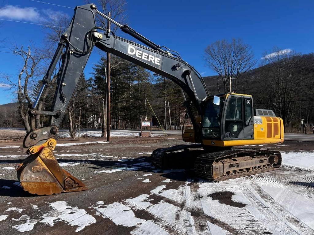 DEERE 210G LC Εκσκαφείς με ερπύστριες