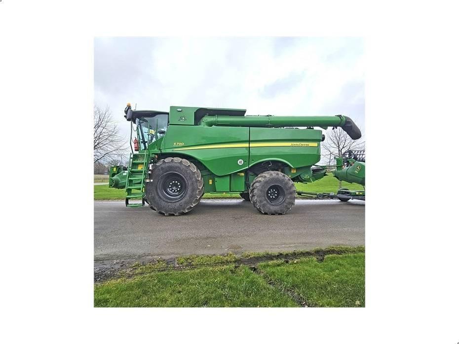 John Deere S 790 Θεριζοαλωνιστικές μηχανές