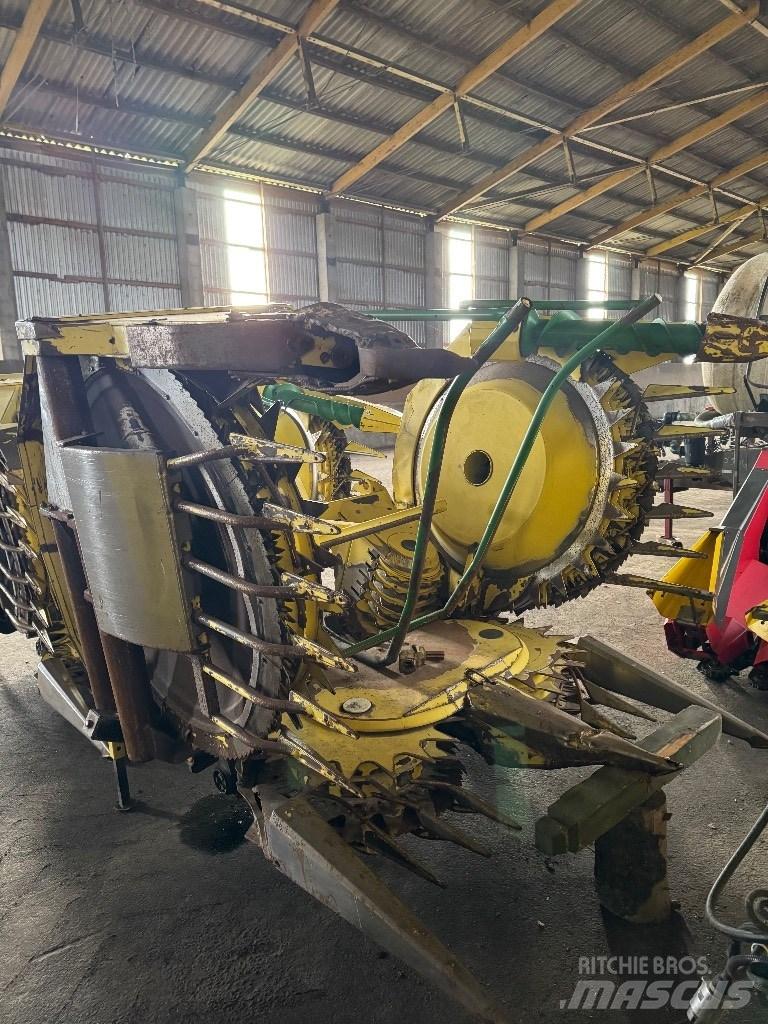 John Deere 7250 Ενσιρωκοπτικές μηχανές