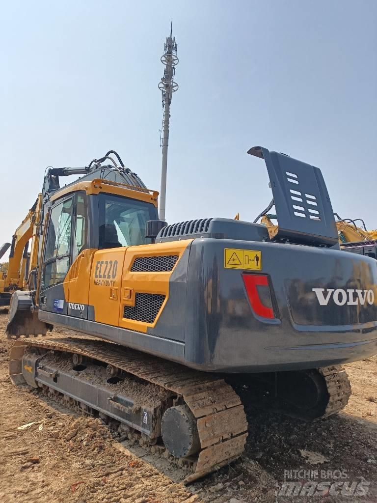 Volvo EC 220 Εκσκαφείς με ερπύστριες