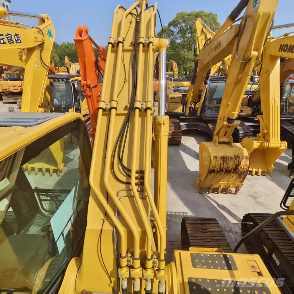 Komatsu PC 220-8 Εκσκαφείς με ερπύστριες