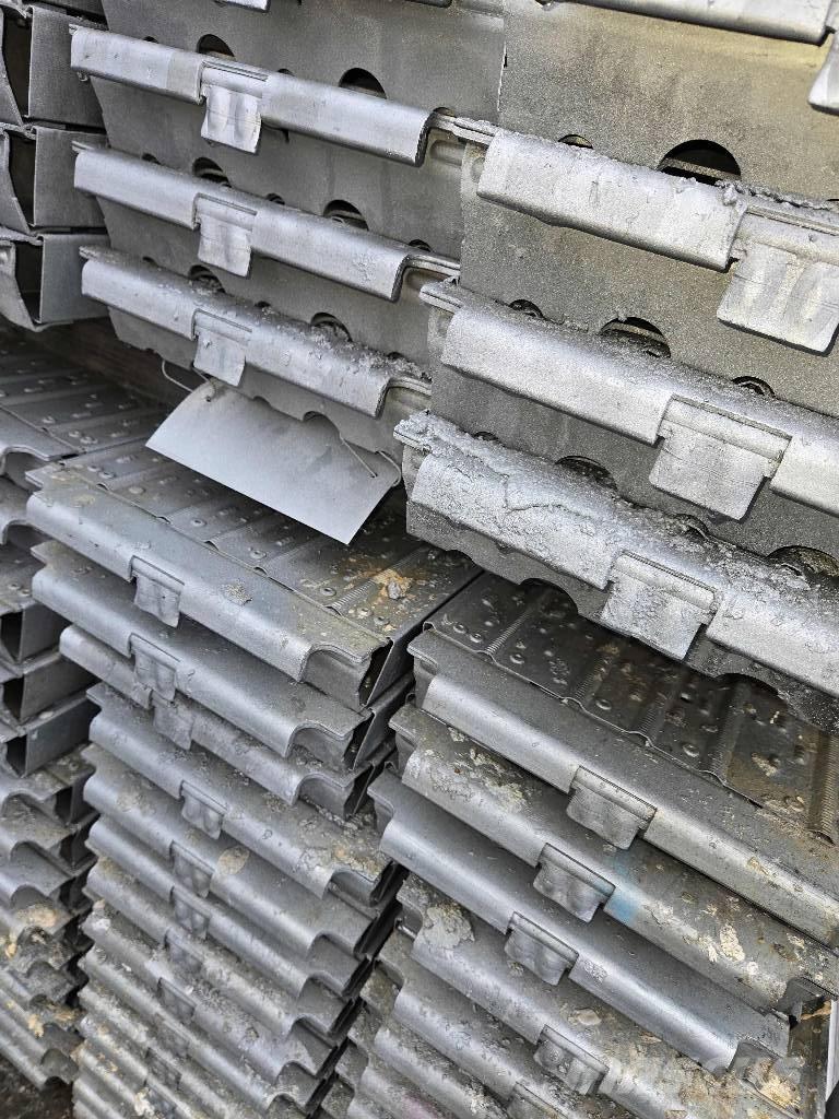 Peri UP T72 Εξοπλισμός σκαλωσιών