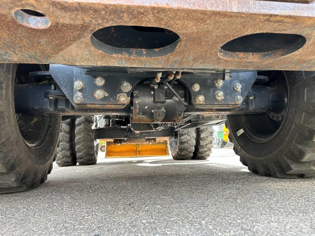 Komatsu PW160-11 Εκσκαφείς με τροχούς - λάστιχα