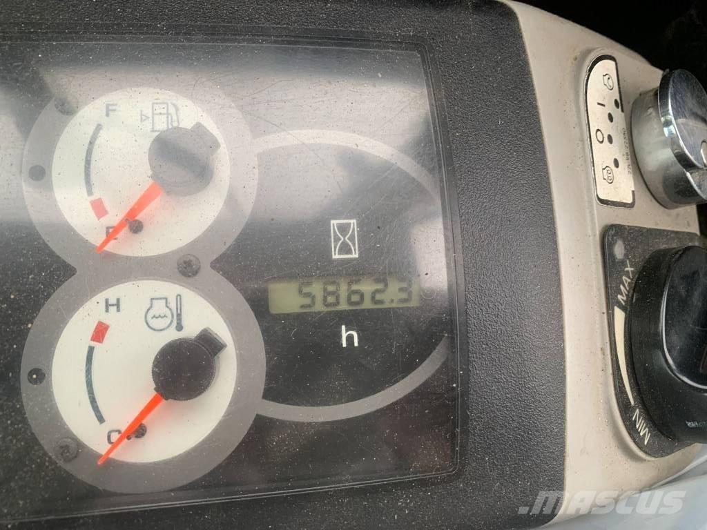 Komatsu PC 55 MR-3 Εκσκαφάκι (διαβολάκι) < 7t