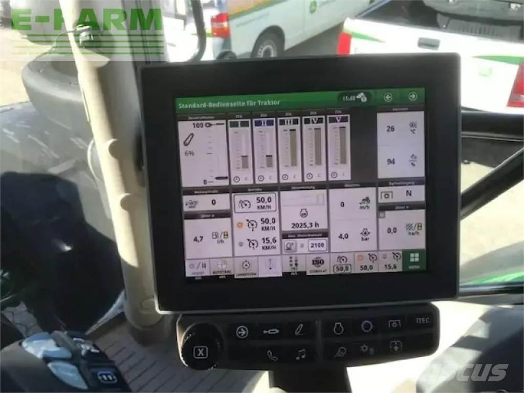 John Deere 6215r Τρακτέρ