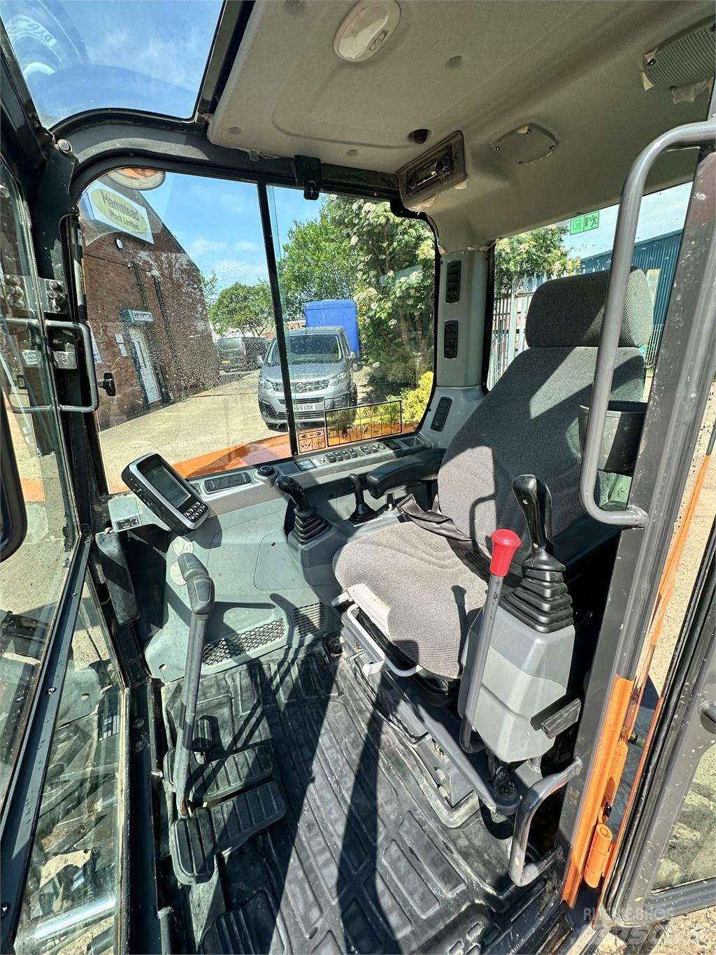 Doosan DX 63-3 Εκσκαφάκι (διαβολάκι) < 7t