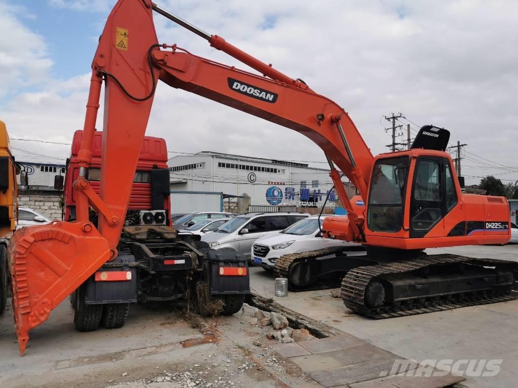 Doosan DH225LC-7 Εκσκαφείς με ερπύστριες
