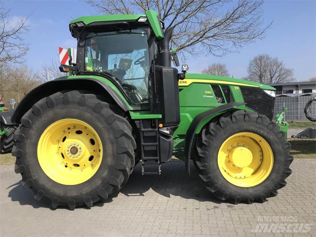 John Deere 7R 330 Τρακτέρ