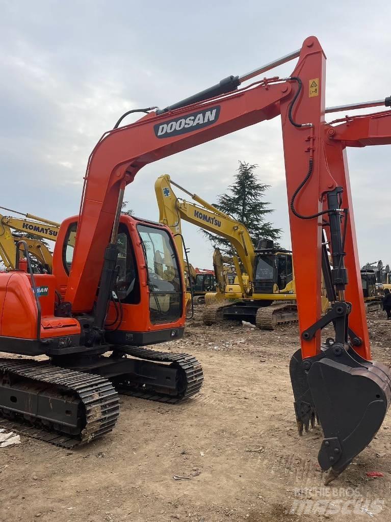 Doosan DX80 Μίνι εκσκαφείς 7t - 12t