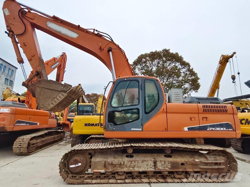 Doosan DX 300 LC Εκσκαφείς με ερπύστριες