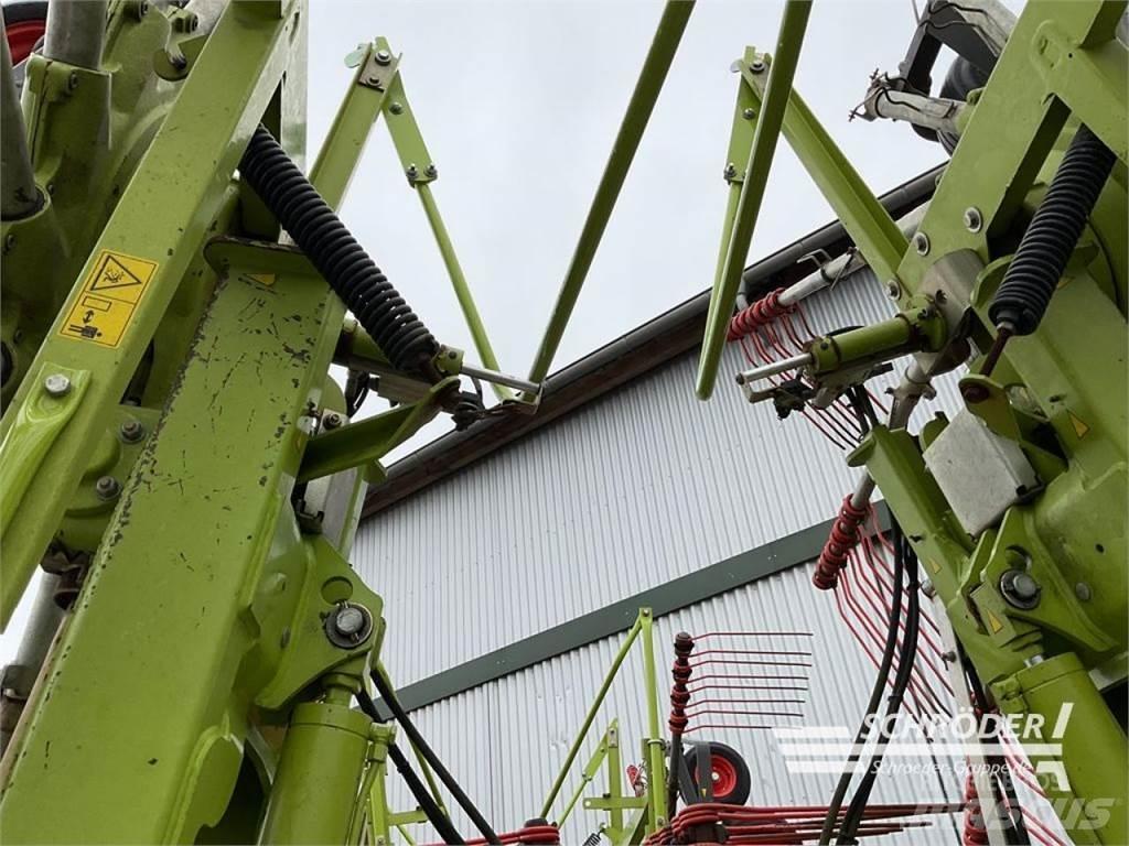 CLAAS LINER 3600 Αναμοχλευτήρες
