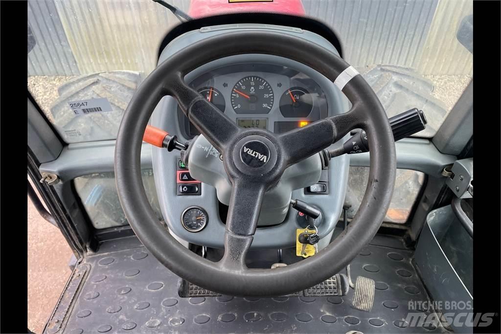 Valtra T153 Τρακτέρ