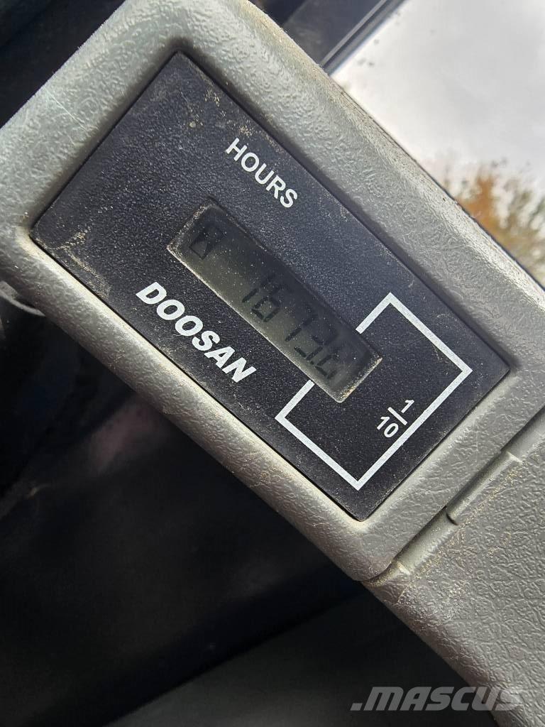 Bobcat E 63 Εκσκαφάκι (διαβολάκι) < 7t