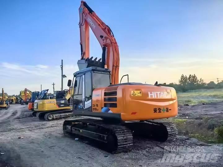 Hitachi ZX210 Εκσκαφείς με ερπύστριες