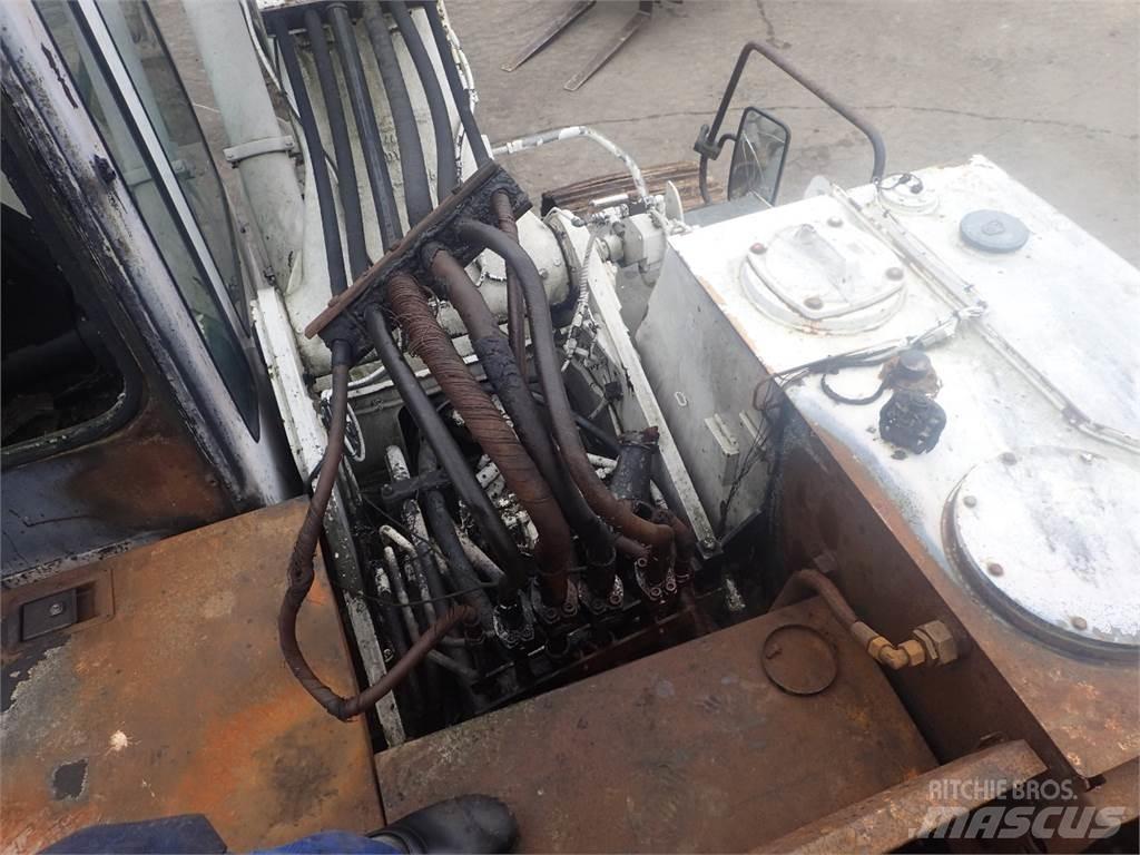 Liebherr R912 Τρακτέρ