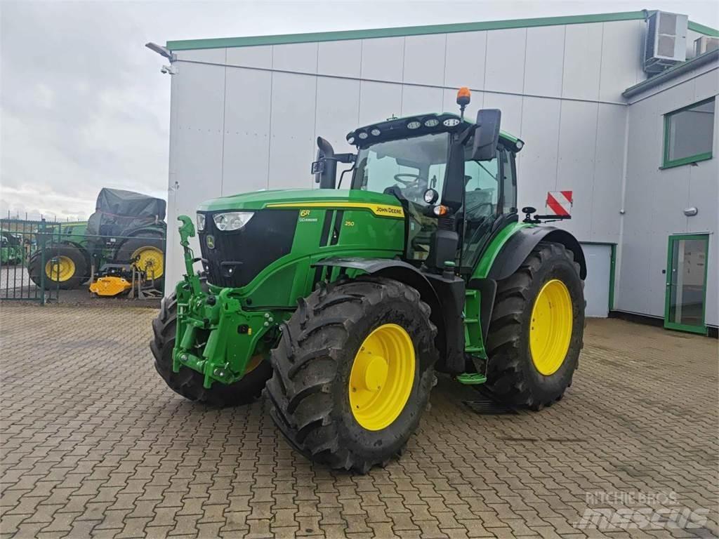 John Deere 6R 250 Τρακτέρ