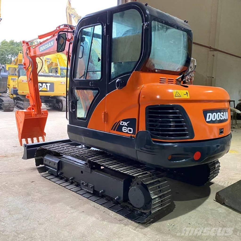 Doosan DX 60-9 C Εκσκαφείς με ερπύστριες