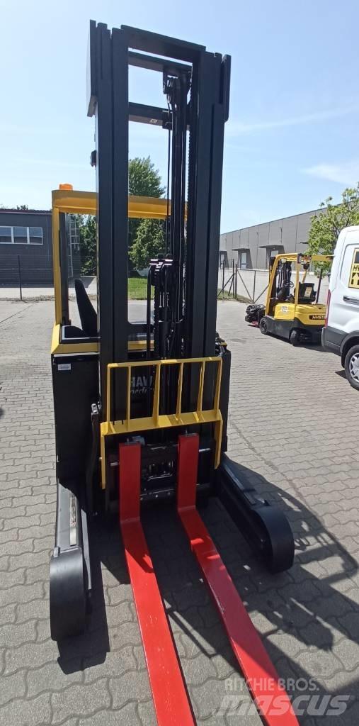 Hyster R 1.4 Ανυψωτικά στενών δρόμων