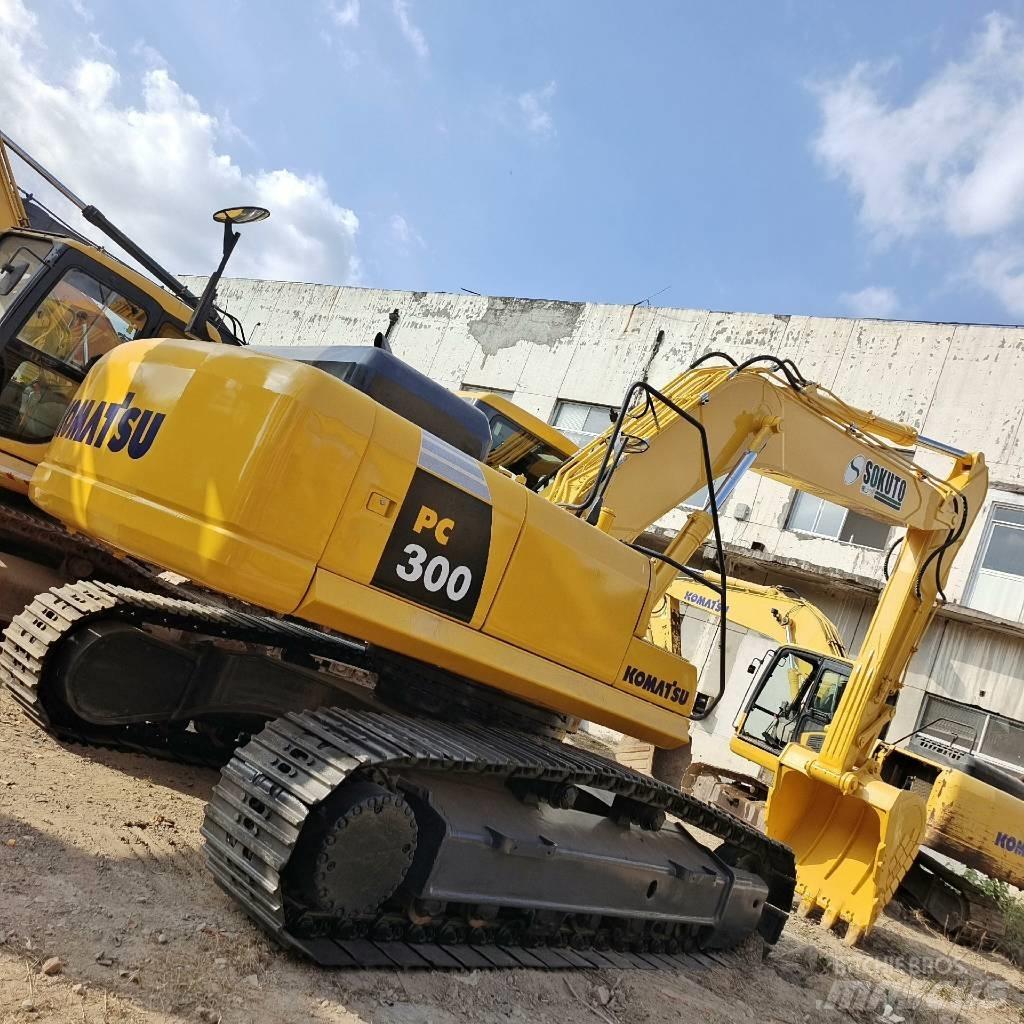 Komatsu PC300 Εκσκαφείς με ερπύστριες