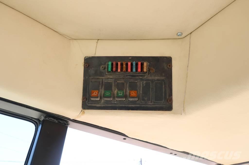 John Deere 5500 STD Τρακτέρ