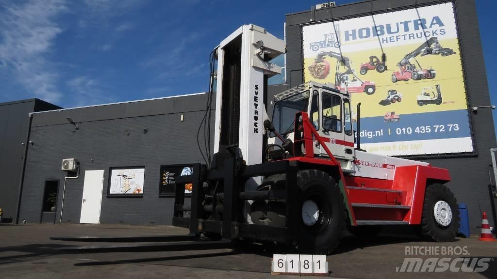 Svetruck 30120/46 Πετρελαιοκίνητα Κλαρκ
